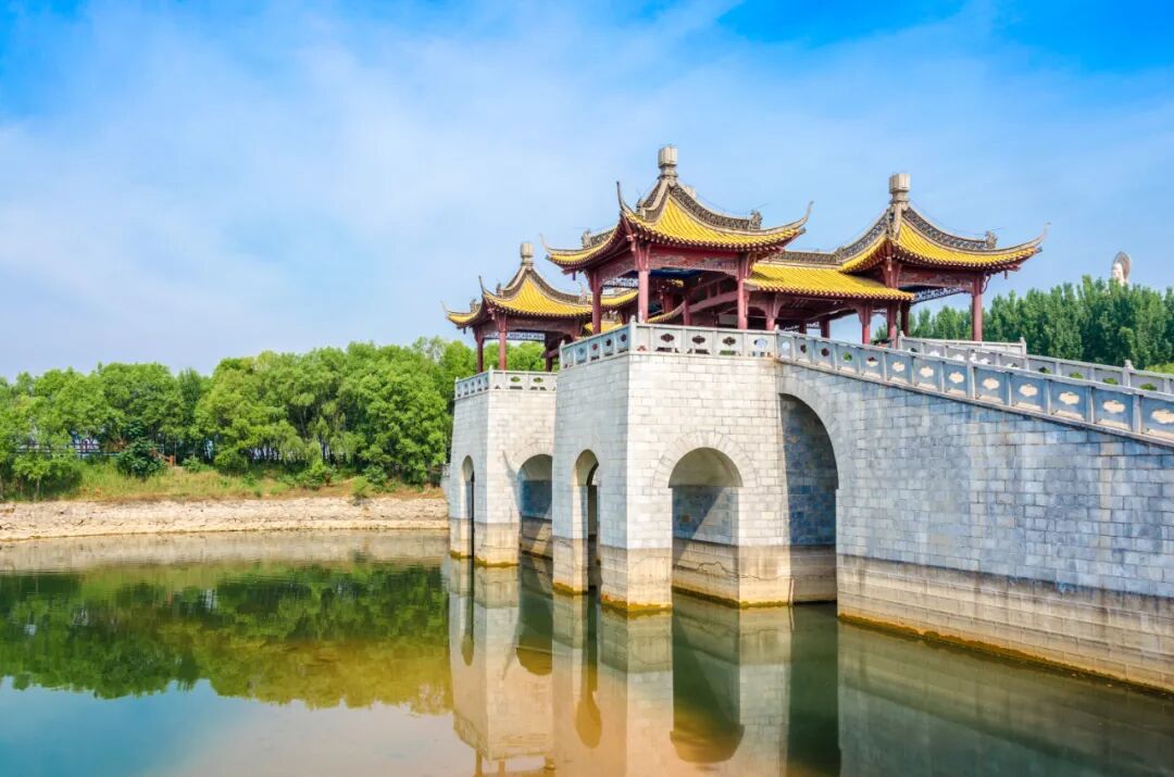 邢台旅游景点大全_邢台市网红八卦坑地址在哪儿-_邢台天河山攻略